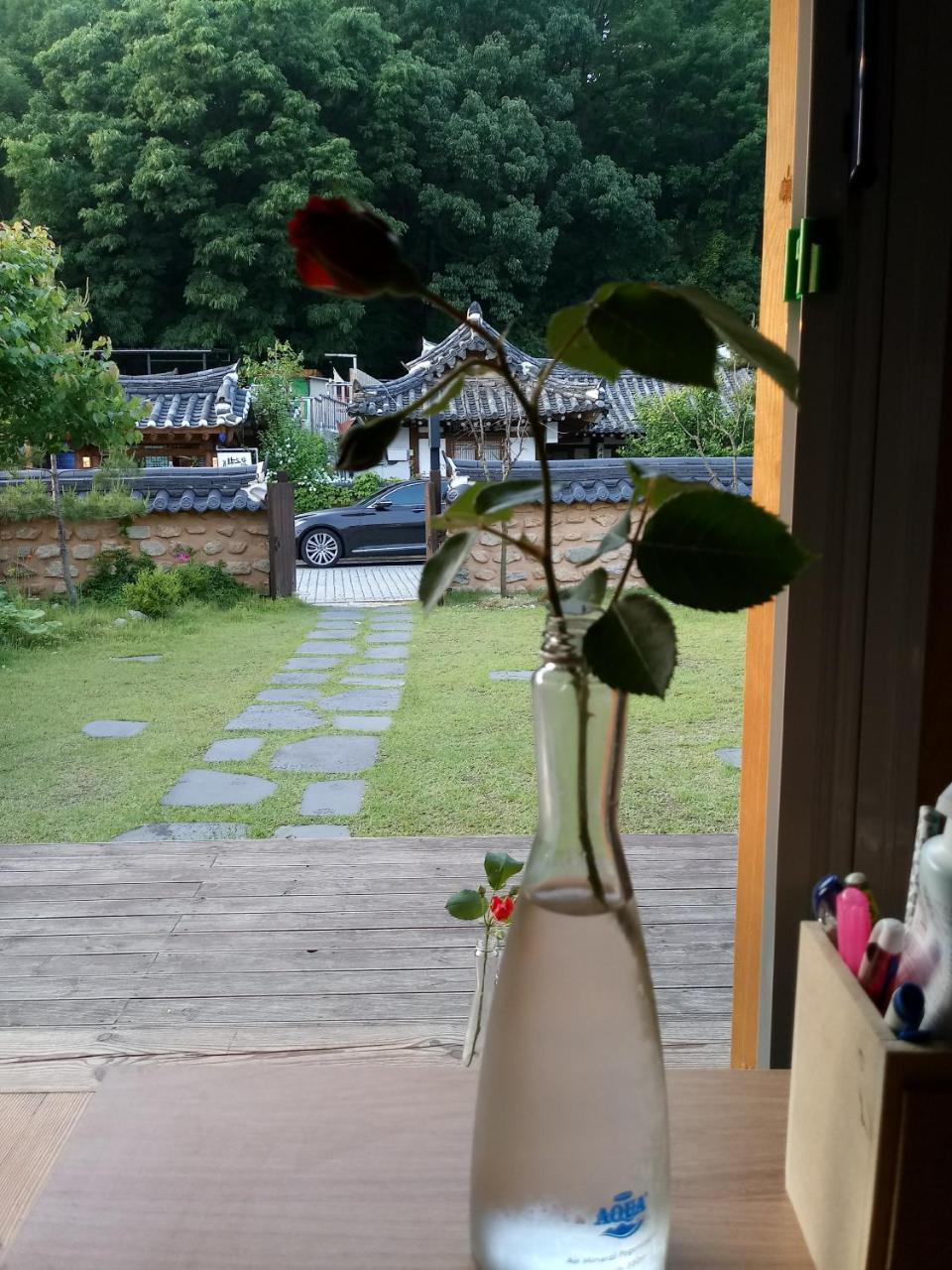 Jiwoo Dang Hotel Csondzsu Kültér fotó