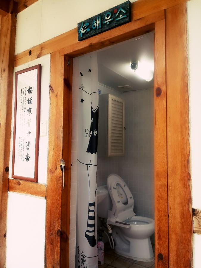 Jiwoo Dang Hotel Csondzsu Kültér fotó